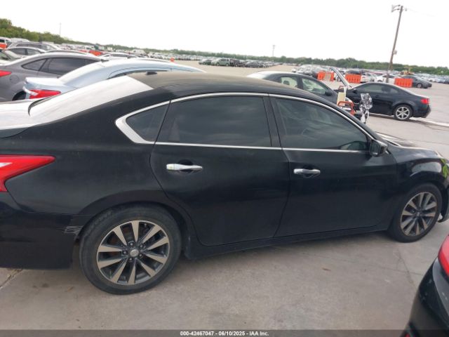 1N4AL3AP2HC253975 Nissan 2017