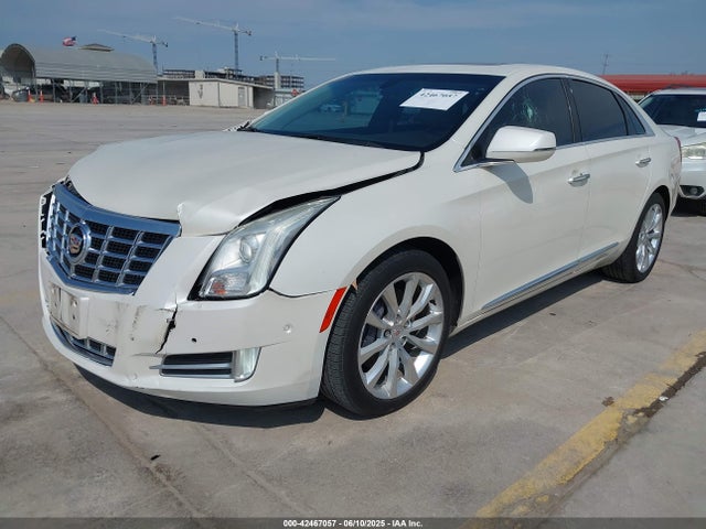 Cadillac lfx 2015 2G61M5S35F9133562 Image 2