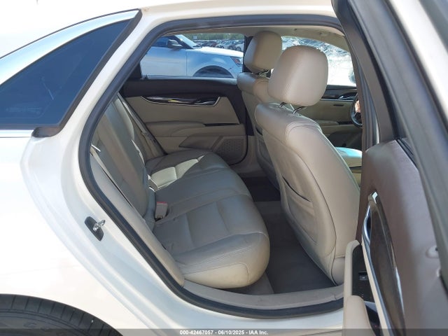 Cadillac lfx 2015 2G61M5S35F9133562 Image 8