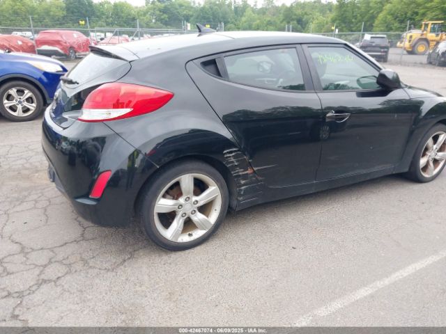 KMHTC6AD3FU238897 Hyundai Veloster