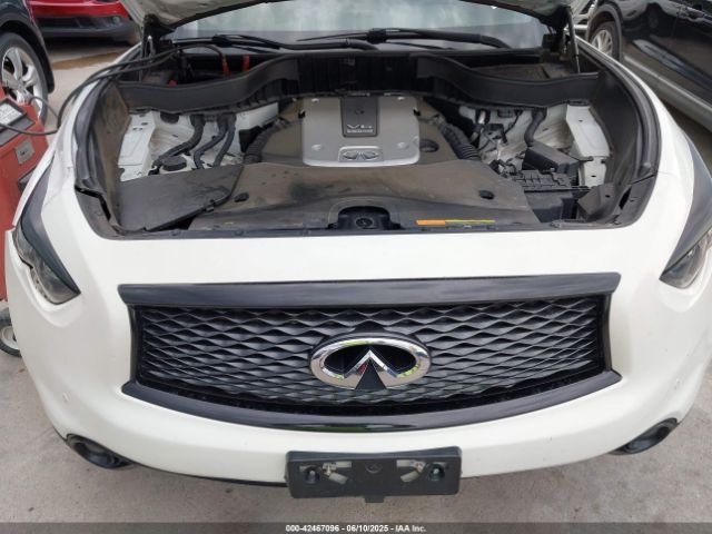 JN8CS1MU8GM671269 Infiniti QX70