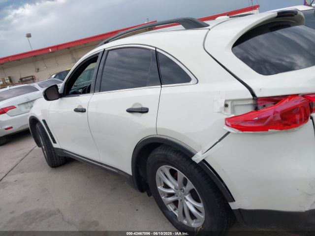 JN8CS1MU8GM671269 Infiniti QX70
