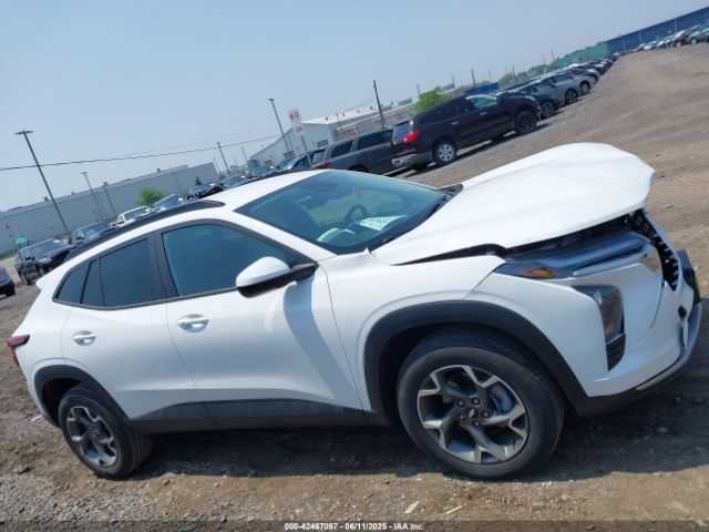 2024 CHEVROLET TRAX KL77LHE20RC076633 Photo 4