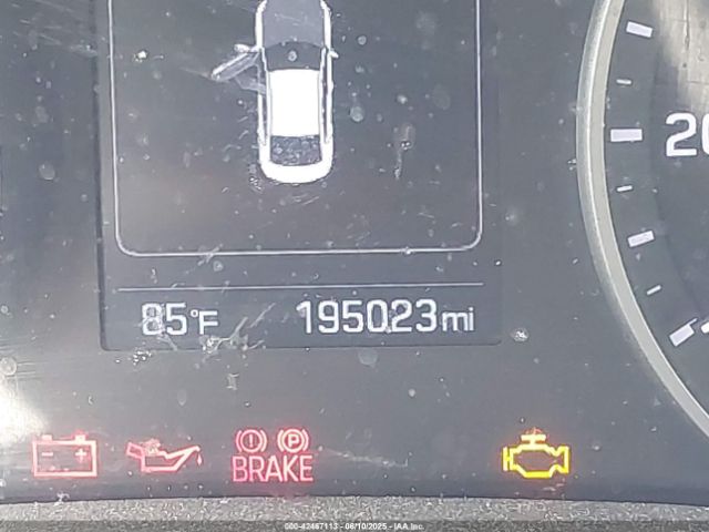 KMHD84LF2JU504251 Hyundai ELANTRA SEL