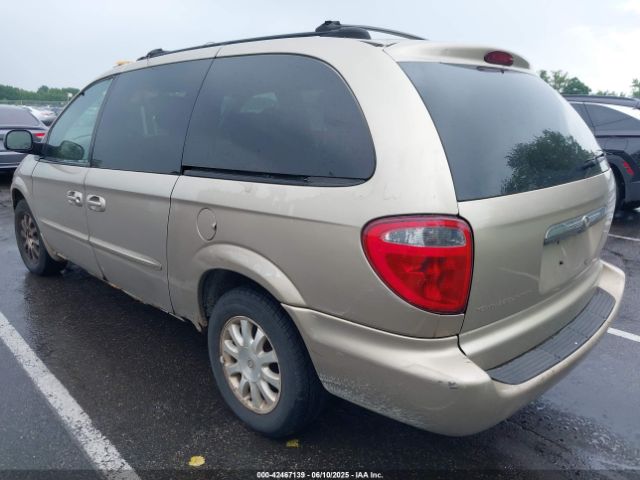 2003 CHRYSLER TOWN & COUNTRY 2C4GP44L13R132460 Photo 2