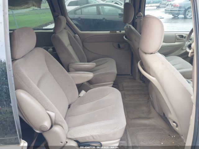 2003 CHRYSLER TOWN & COUNTRY 2C4GP44L13R132460 Photo 7