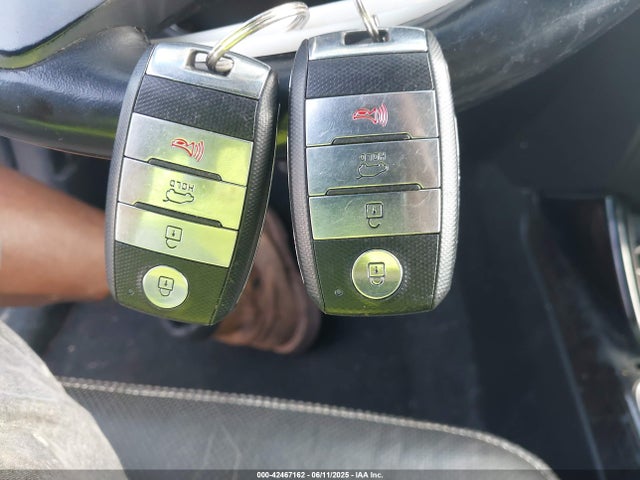 5XYKWDA78EG487881 KIA Sorento Limited V6