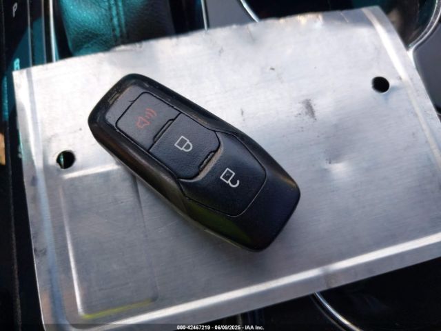 1FM5K7DH3GGB75784 Ford EXPLORER XLT
