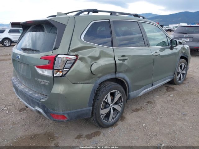 2021 SUBARU FORESTER JF2SKAXC9MH540609 Photo 3