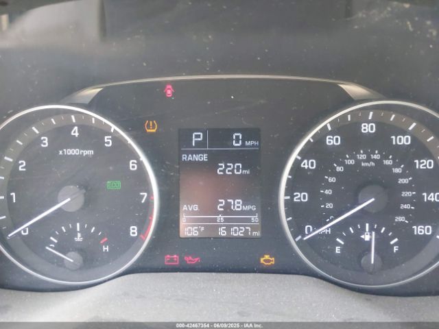 KMHD74LF6HU085902 Hyundai ELANTRA SE