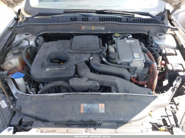 3FA6P0LU6ER270190 Ford Fusion Hybrid Se