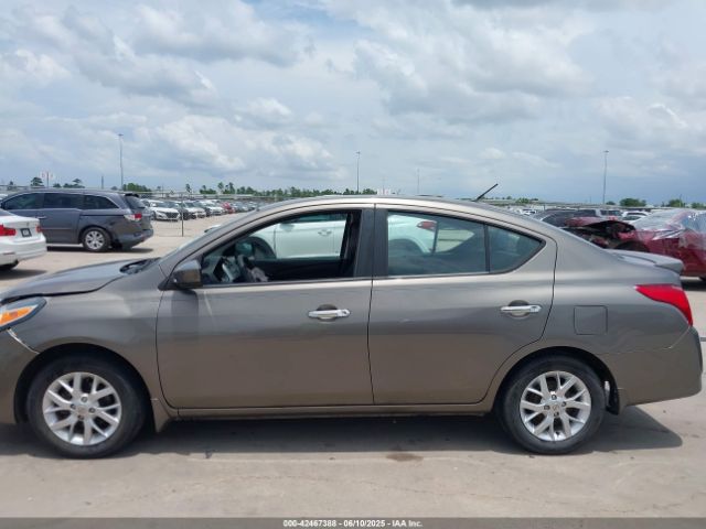 3N1CN7AP2GL917895 Nissan 2016