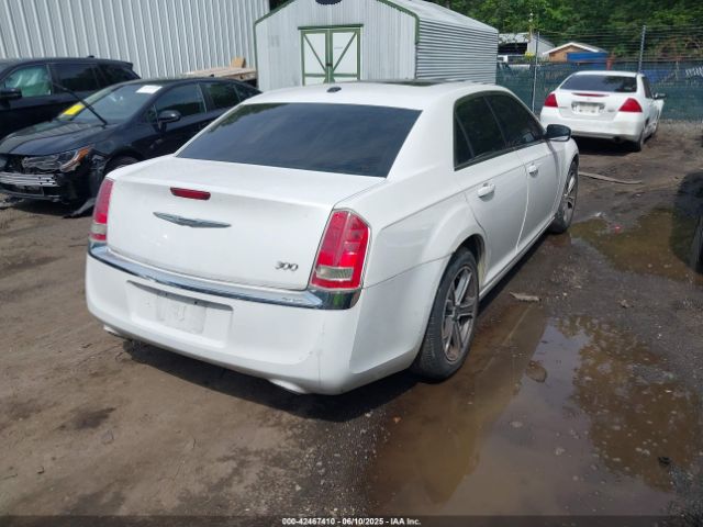 2014 CHRYSLER 300 2C3CCAAG1EH305777 Photo 3