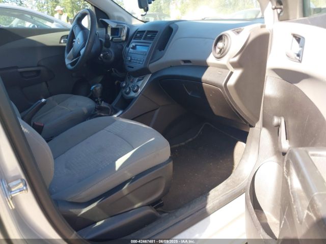 2012 CHEVROLET SONIC 1G1JB6SH4C4138828 Photo 4