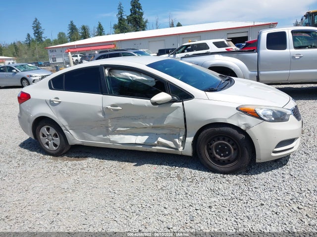 KIA dohc mpi nu 2015 KNAFK4A61F5367027 Image 14