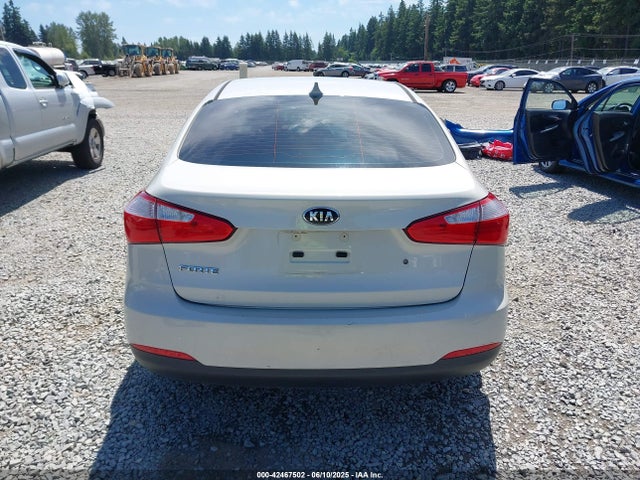 KIA dohc mpi nu 2015 KNAFK4A61F5367027 Image 17