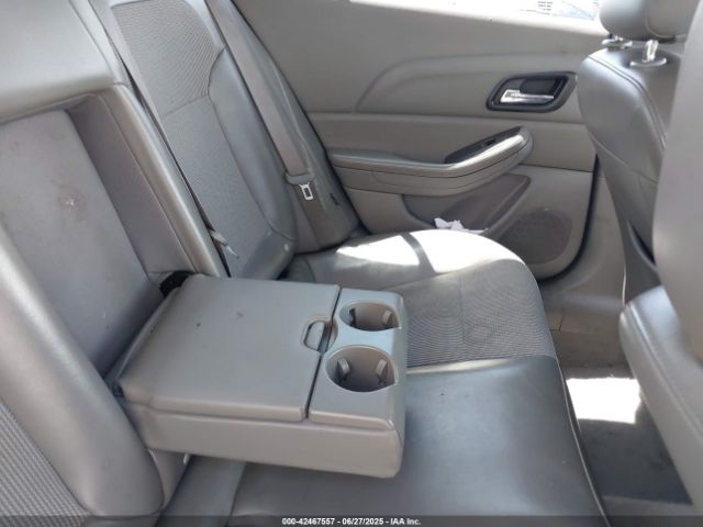 1G11D5SL9FF332675 Chevrolet lkw