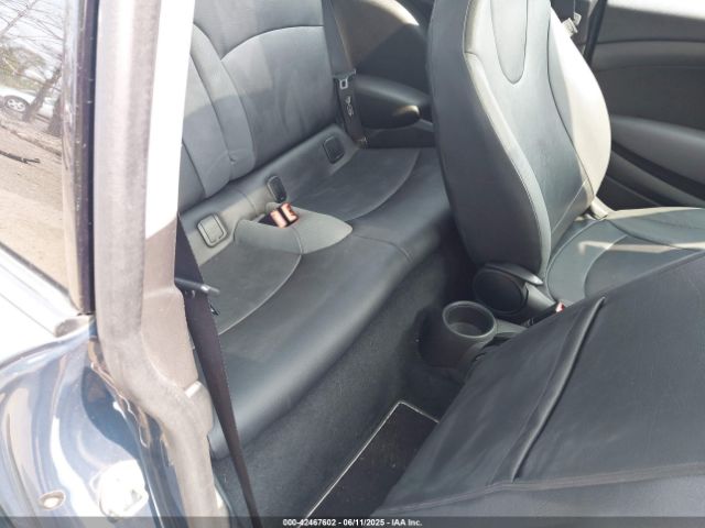 2010 MINI COOPER WMWMF3C57ATZ61622 Photo 7