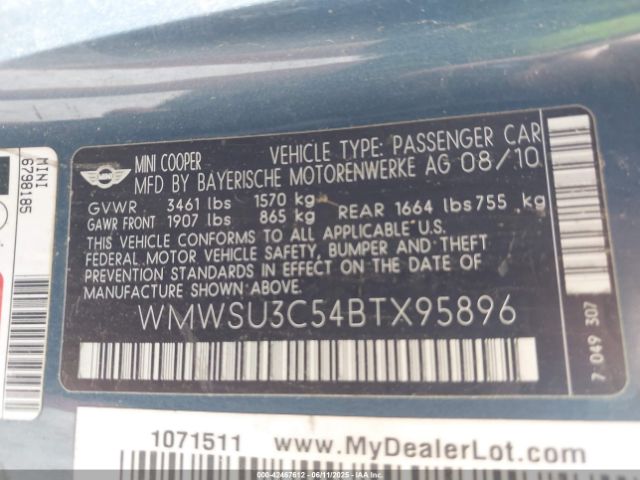 2011 MINI COOPER WMWSU3C54BTX95896 Photo 8