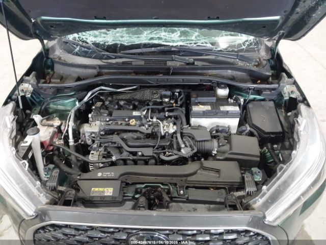 7MUDAABG9NV043308 Toyota Corolla Cross Xle