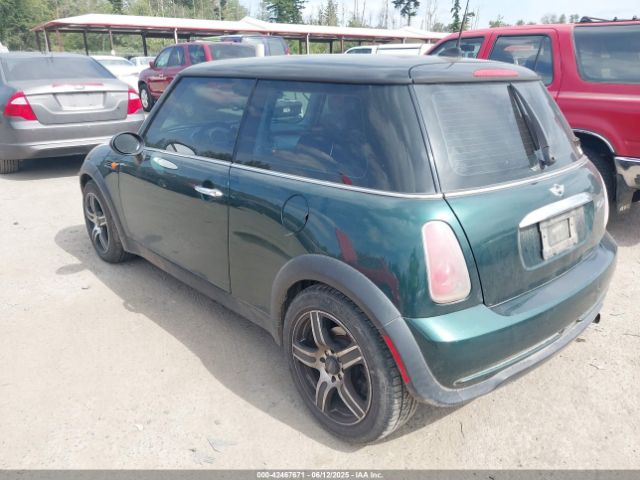 2005 MINI COOPER WMWRC334X5TC59101 Photo 2