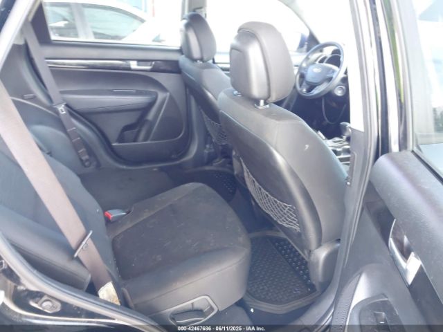 5XYKT3A6XFG607210 KIA SORENTO LX
