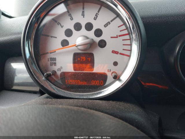 2009 MINI COOPER S CLUBMAN WMWMM33539TP90210 Photo 6