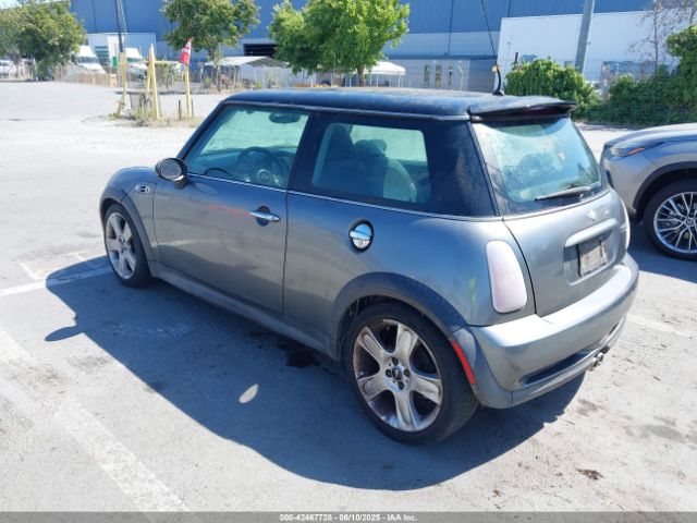 2003 MINI COOPER S WMWRE33483TD60323 Photo 2