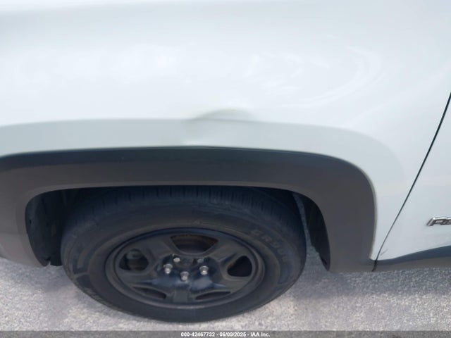Jeep Renegade 2020 ZACNJAAB2LPL01275 Image 6