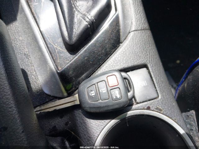 5YFBURHE1HP584735 Toyota 2zr-fe