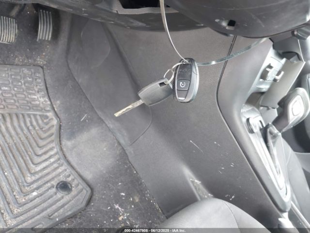1FADP3K24GL325181 Ford FOCUS SE