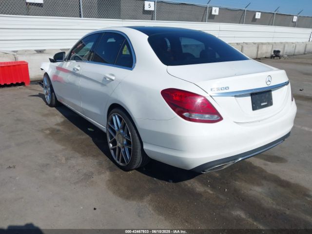 2018 MERCEDES-BENZ C 300 WDDWF4JB1JR410762 Photo 2