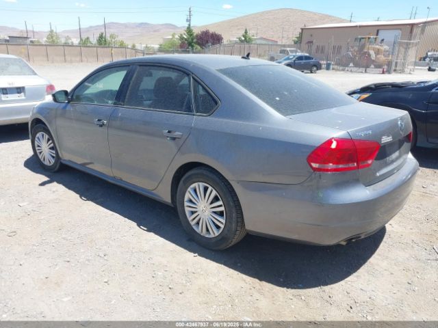 1VWAT7A31FC061102 Volkswagen Passat
