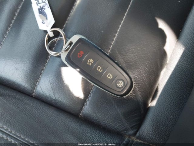 1FMCU0J90FUB24894 Ford Escape Titanium