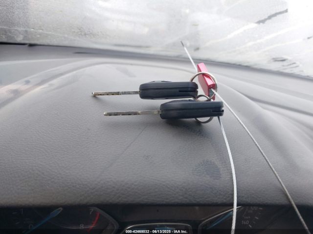1FADP3F2XGL298174 Ford 2016