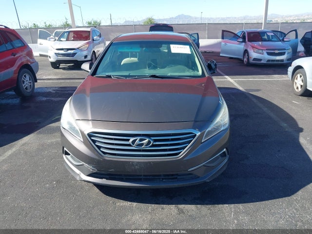 Hyundai Sonata 2017 5NPE24AF9HH577988 Image 12