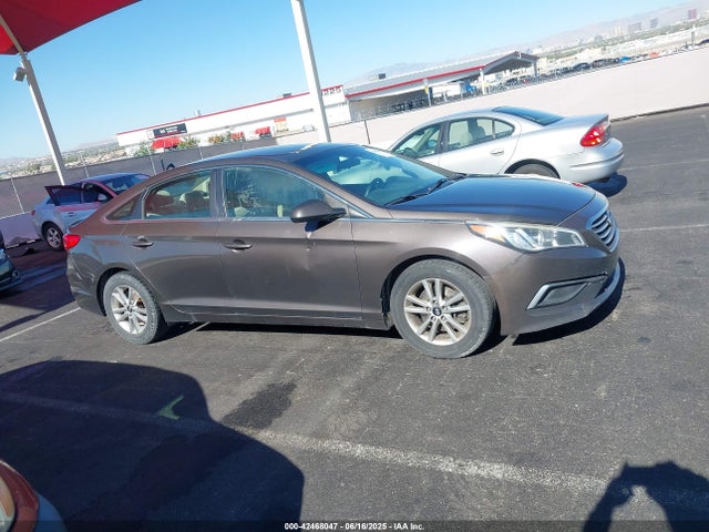 Hyundai Sonata 2017 5NPE24AF9HH577988 Image 13