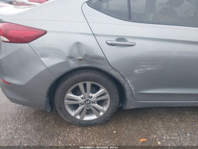 KMHD84LF2HU405181 Hyundai Elantra