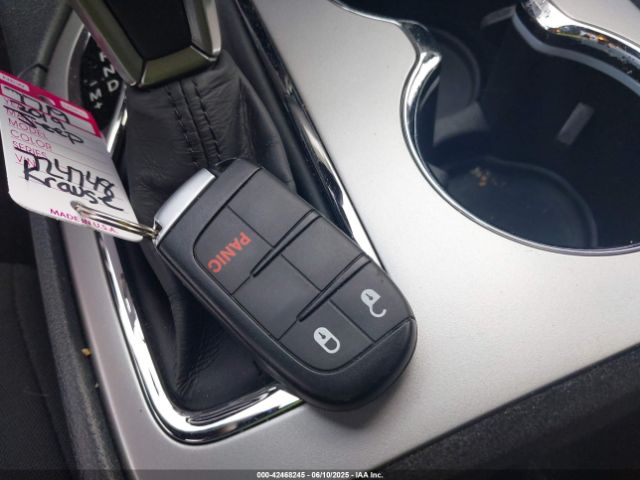 2019 JEEP GRAND CHEROKEE 1C4RJFAG8KC724748 Photo 10