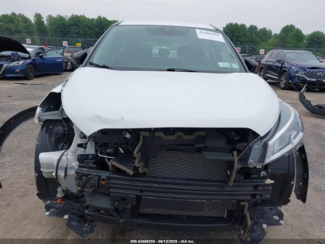 3N1CP5BV0PL563418 Nissan Kicks S Xtronic Cvt