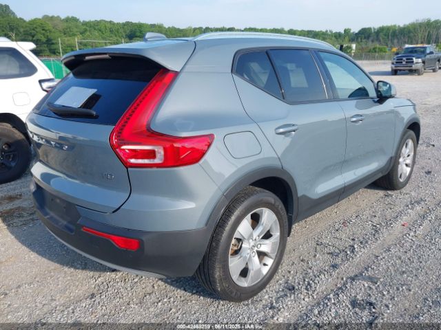 2022 VOLVO XC40 YV4162UK3N2758515 Photo 3
