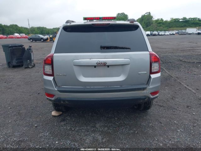 1C4NJDEB4HD162271 Jeep Compass Latitude 4x4