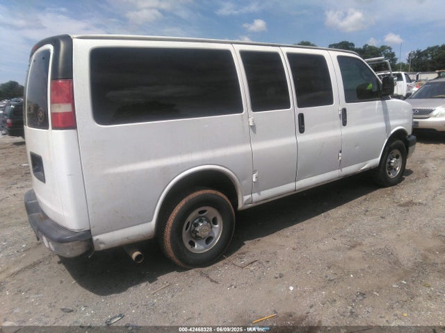 1GAWGFFG6G1188582 Chevrolet Express 2500 Lt