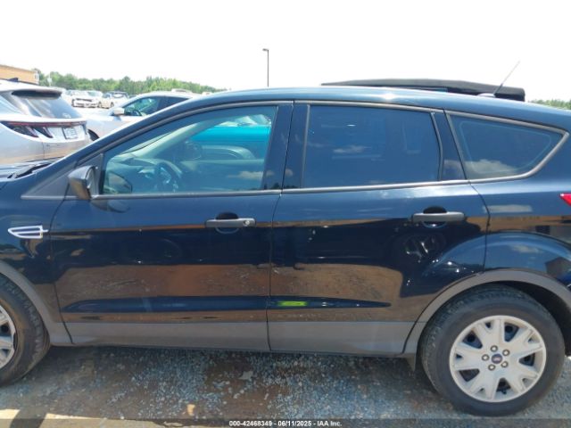 1FMCU0F71GUA73141 Ford Escape