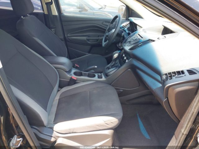 1FMCU0F71GUA73141 Ford Escape