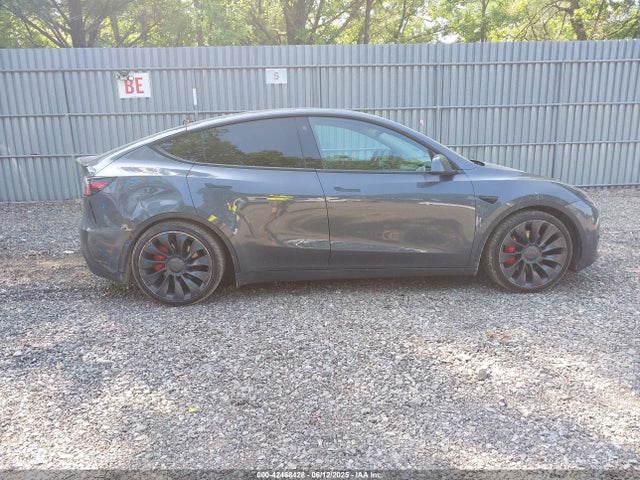 Tesla 2022 2022 7SAYGDEF9NF506523 Image 13