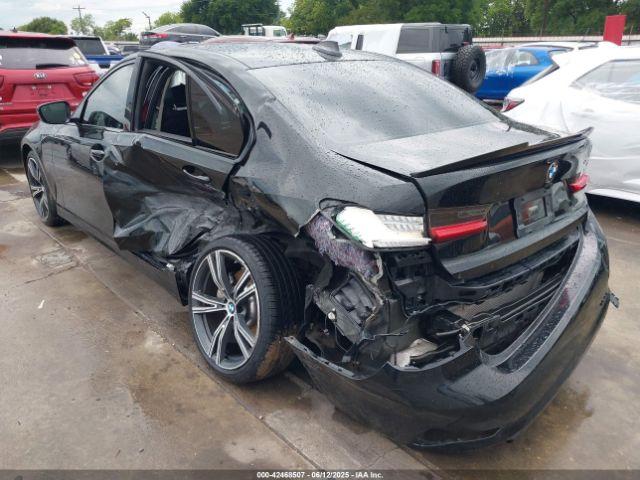 2019 BMW 330I 3MW5R1J58K8A03777 Photo 2