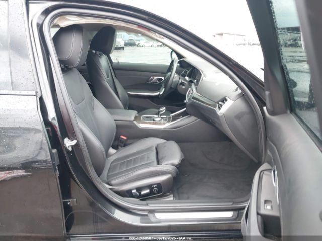 2019 BMW 330I 3MW5R1J58K8A03777 Photo 4
