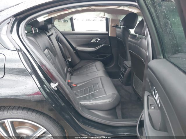 2019 BMW 330I 3MW5R1J58K8A03777 Photo 7