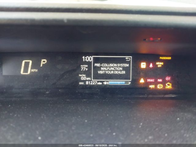 JTDKDTB34J1606967 Toyota Prius C Three
